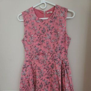 Super Cute Gap Dress
